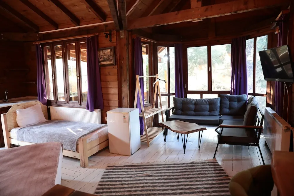 Deluxe Dağ Evi, 1 Yatak Odası, Şömine, Bahçe Manzaralı