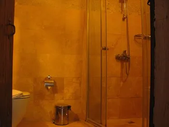 Serenity Cave Suites