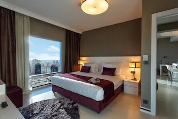 Özay Suites