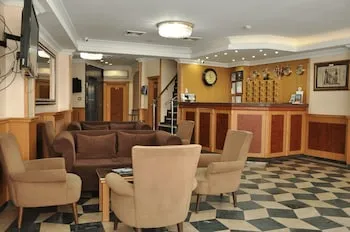 Grand Papirus Hotel