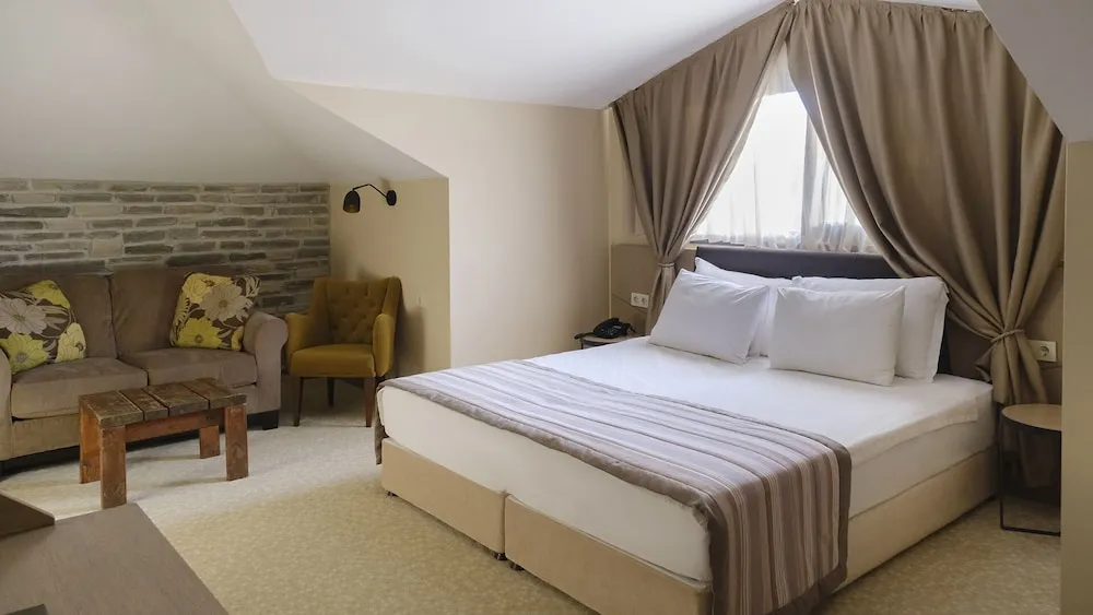 Deluxe Çatı Katı (Loft), Dağ Manzaralı