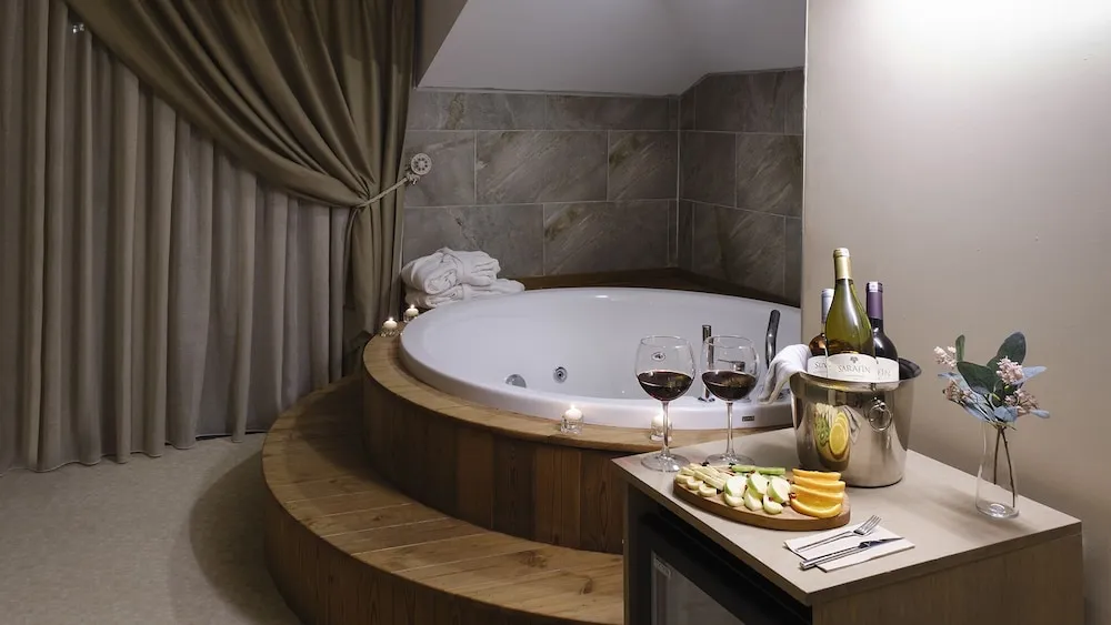 Superior Çatı Katı Süiti (Penthouse), Sıcak Su Küveti, Nehir Manzaralı