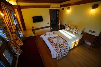 Yeni Konak Hotel