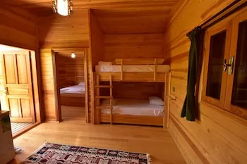 Lemon Garden Lodge