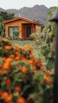 Lemon Garden Lodge