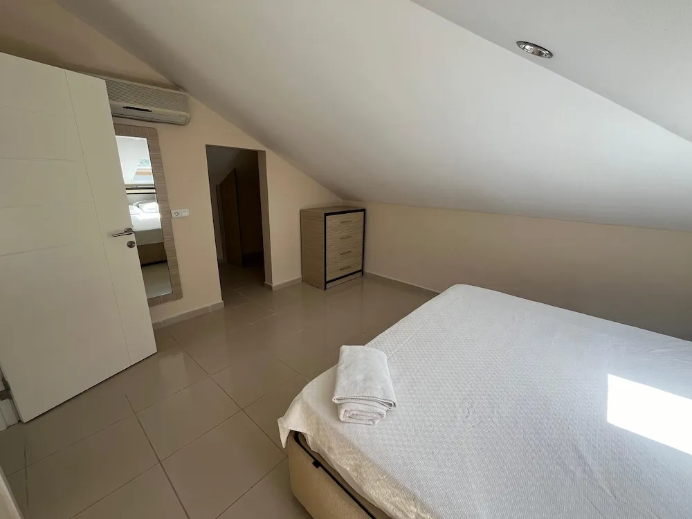 Family Villa, 4 Yatak Odası, Havuz Manzaralı, Havuz Kenarı