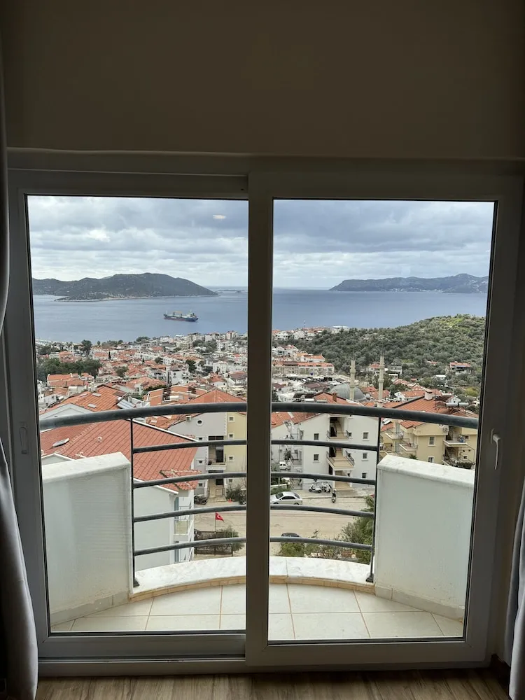 Standard Daire, 3 Yatak Odası, Mutfak, Deniz Manzaralı