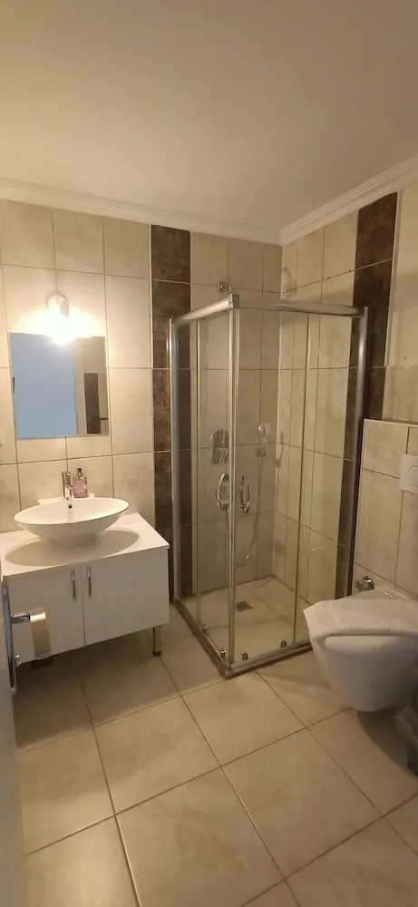 Superior Daire, 2 Yatak Odası, Mutfak, Deniz Manzaralı