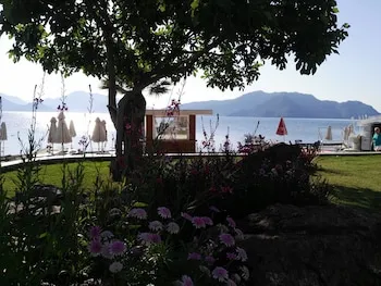 Uysal Motel Beach
