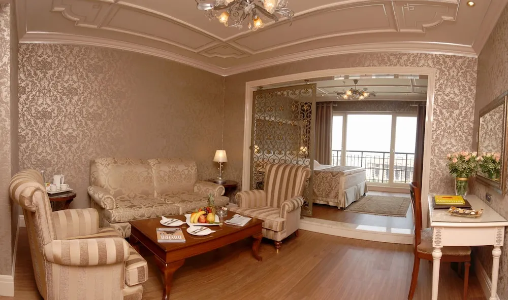 Bosphorus Suite