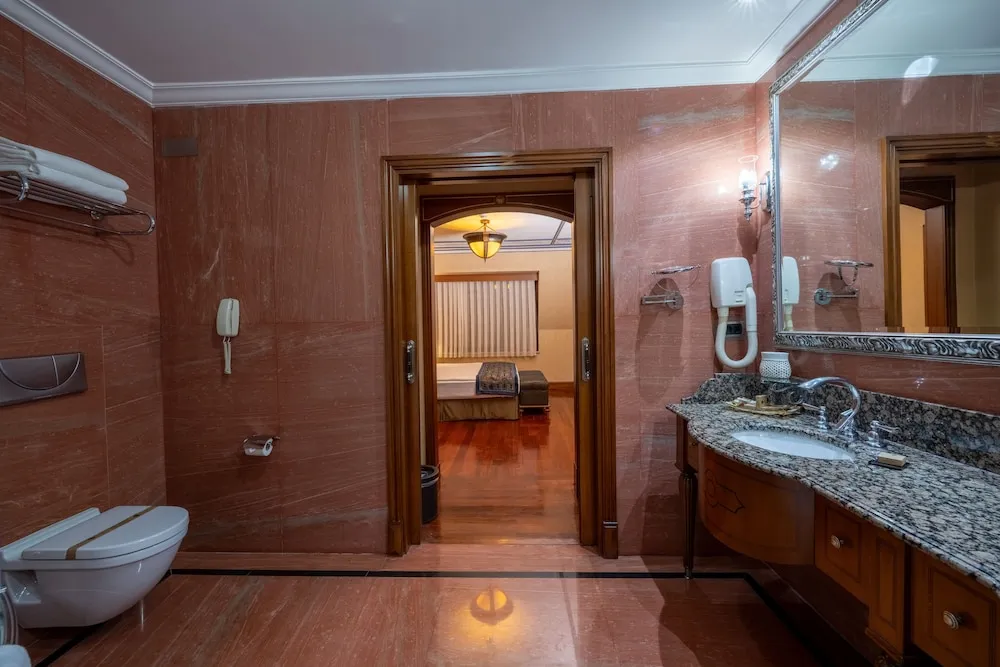 Bosphorus Suite