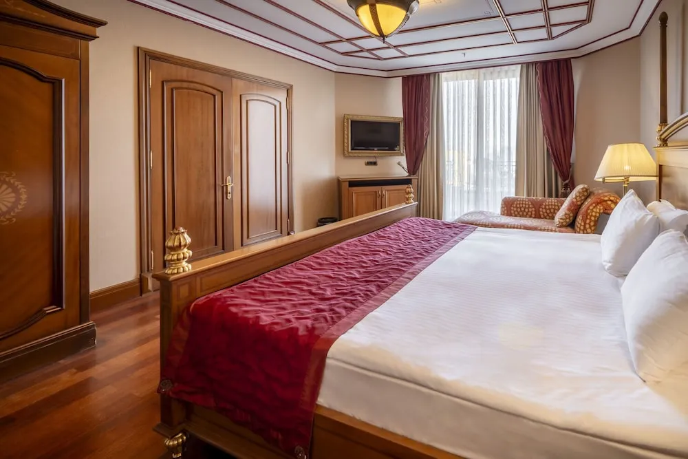 Bosphorus Suite
