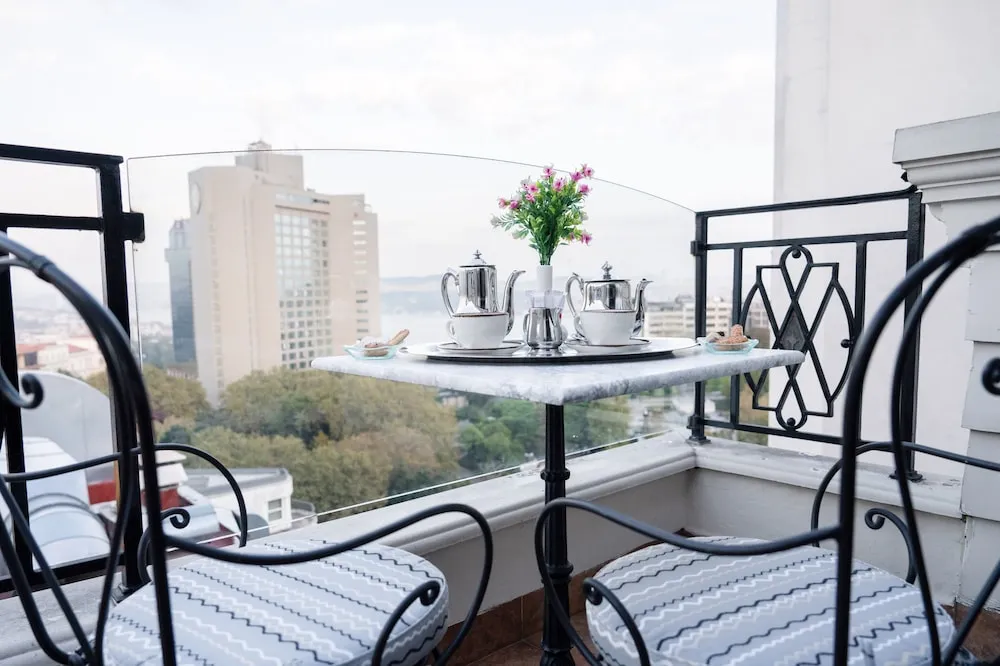 Bosphorus Suite