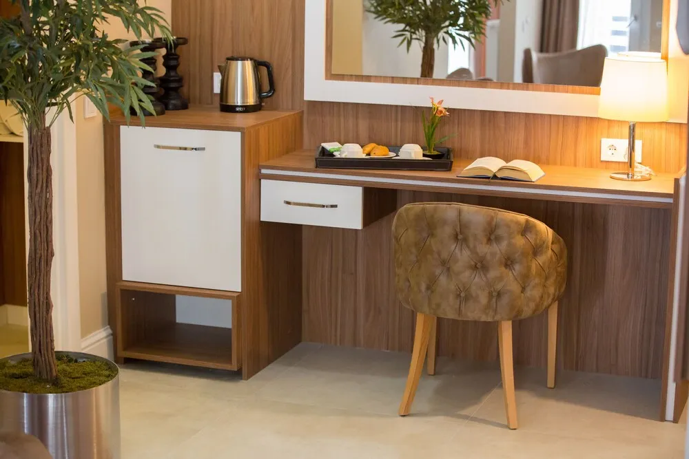 Deluxe Tek Büyük Yataklı Oda, 1 En Büyük (King) Boy Yatak, Engellilere Uygun, Şehir Manzaralı