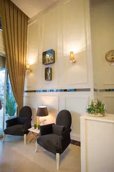A Royal Suit Hotel
