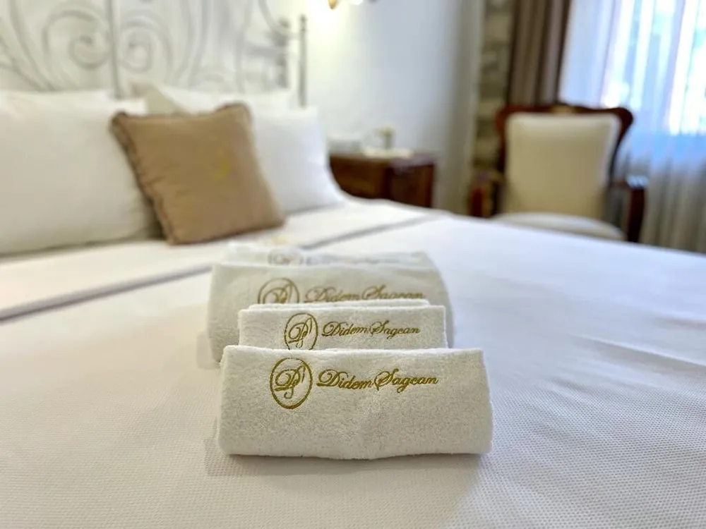 Classic Tek Büyük Yataklı Oda