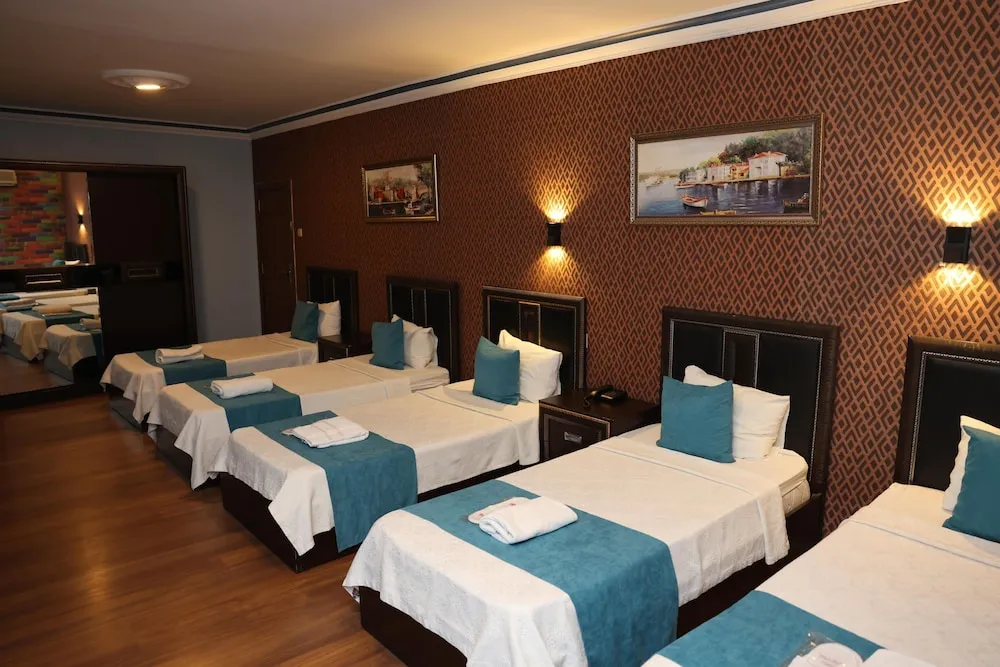 Family Oda, 5 Yatak Odası, Sigara İçilebilir, Şehir Manzaralı