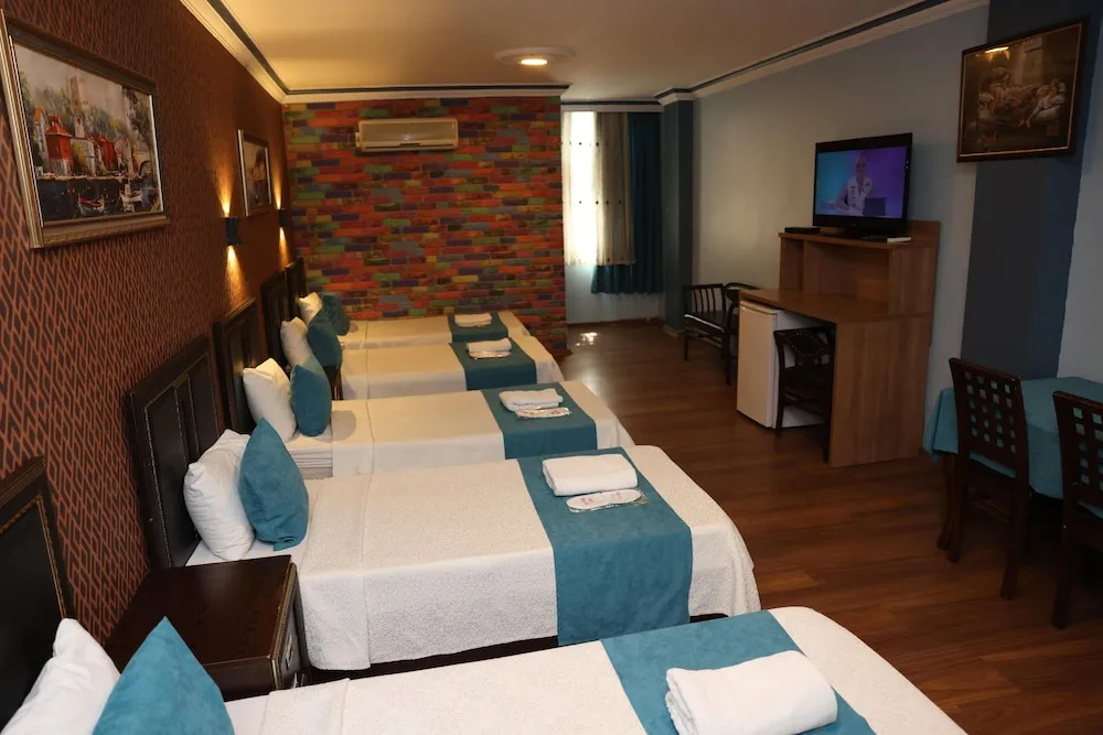 Family Oda, 5 Yatak Odası, Sigara İçilebilir, Şehir Manzaralı
