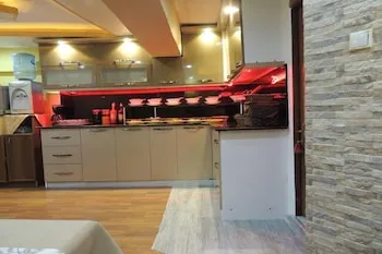 Adana Saray Hotel