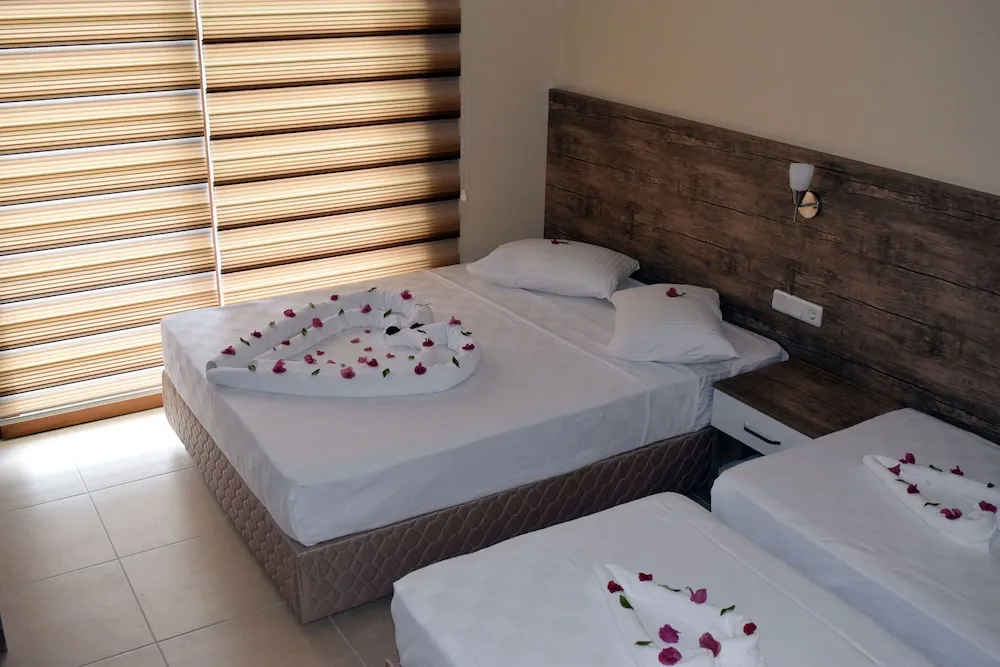 Deluxe Dört Kişilik Oda