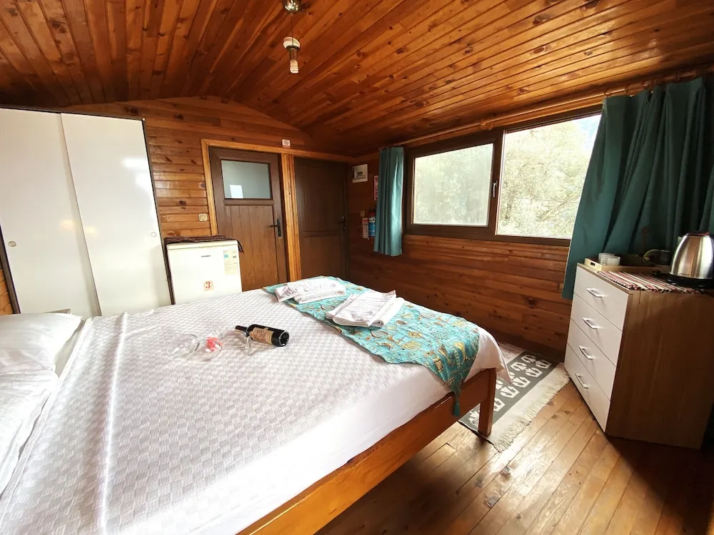 Standard Bungalov, 1 Çift Kişilik Yatak