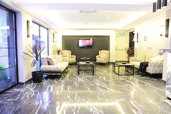 Gardenya Suit Hotel