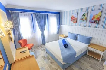 Akdeniz Beach Hotel