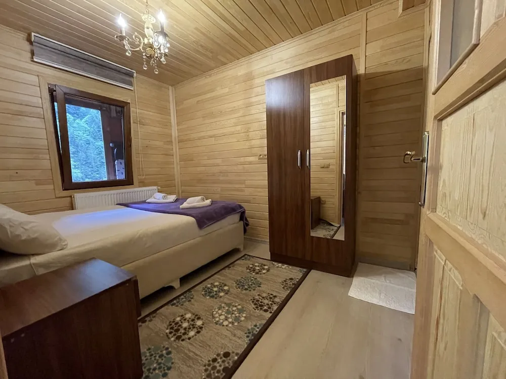 Apart Daire, Nehir Manzaralı