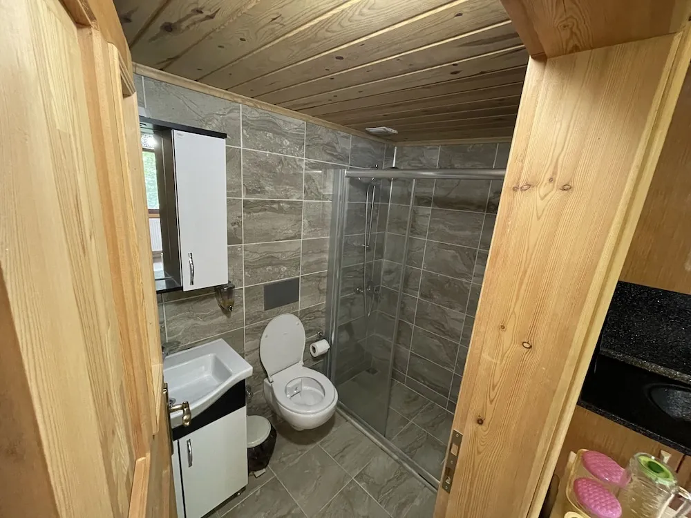 Apart Daire, Nehir Manzaralı