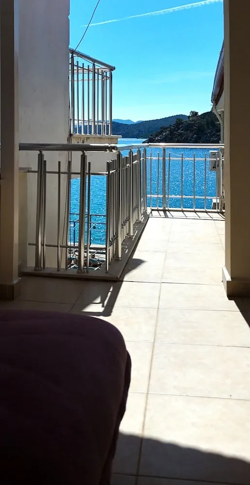 Standard Daire, Kısmi Deniz Manzaralı