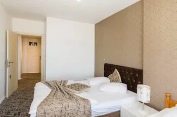 Rainbow Suite
