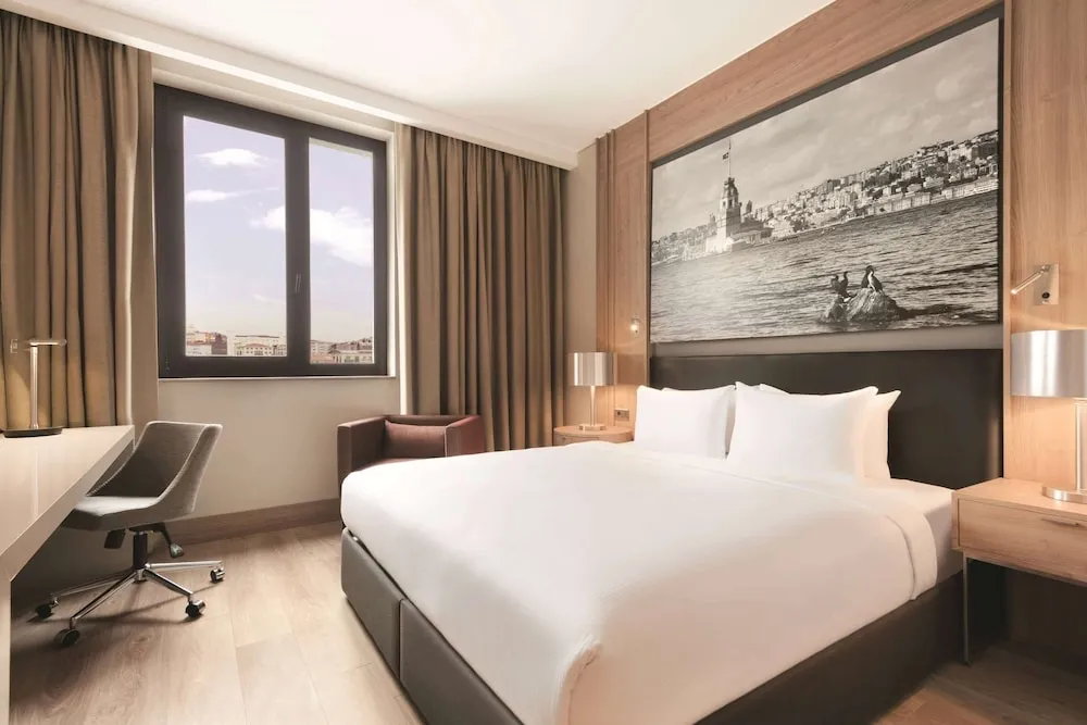 Premium Tek Büyük Yataklı Oda, 1 Büyük (Queen) Boy Yatak, Sigara İçilmez (TRYP)