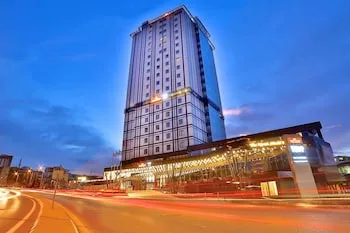 TRYP by Wyndham İstanbul Basın Ekspres