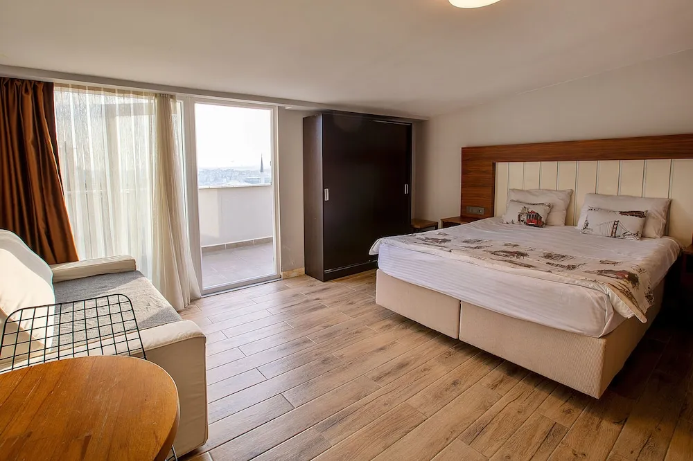 Standard Double Room with Balcony