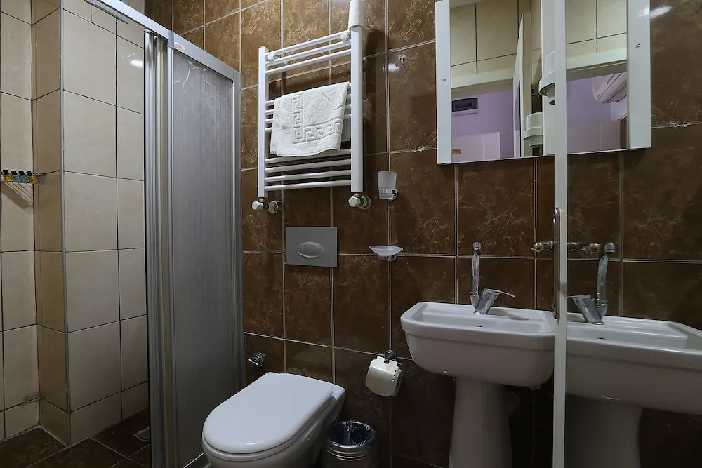 Economy Double Room