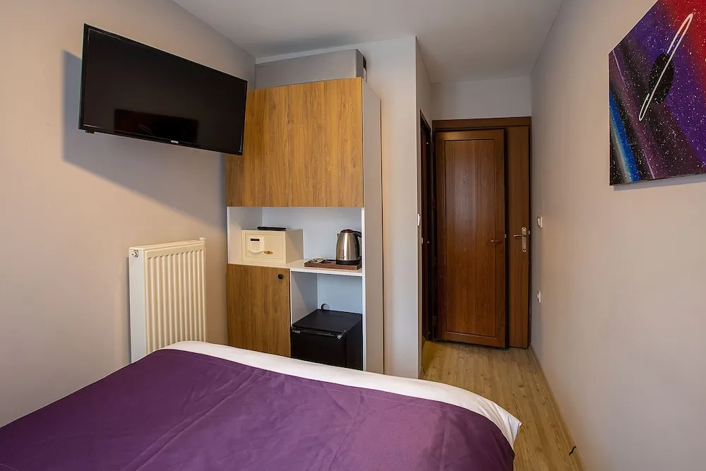 Economy Double Room