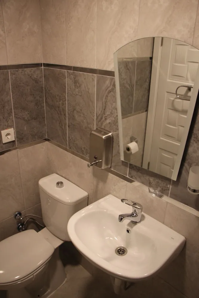 Tek Büyük Yataklı Oda, Özel Banyo