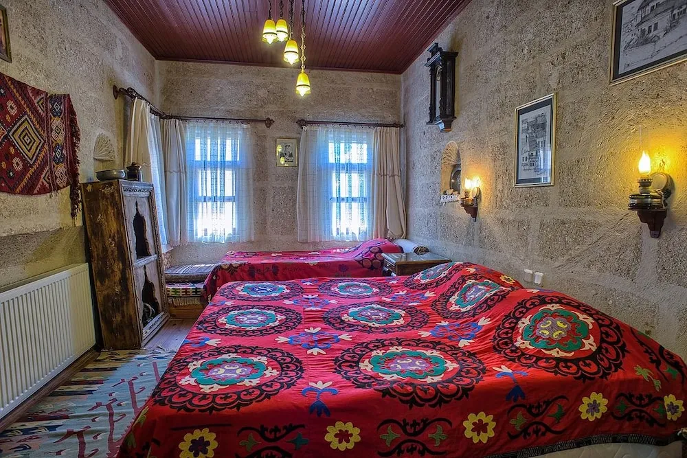 Standard Üç Kişilik Oda