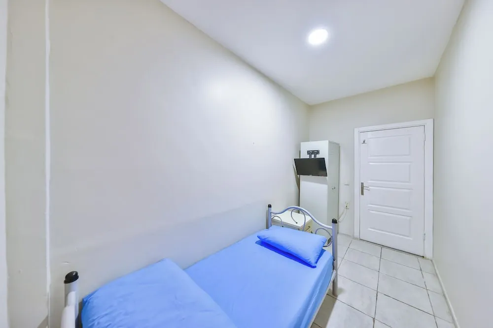 Elite Tek Kişilik Oda, Sadece erkekler için, Penceresiz