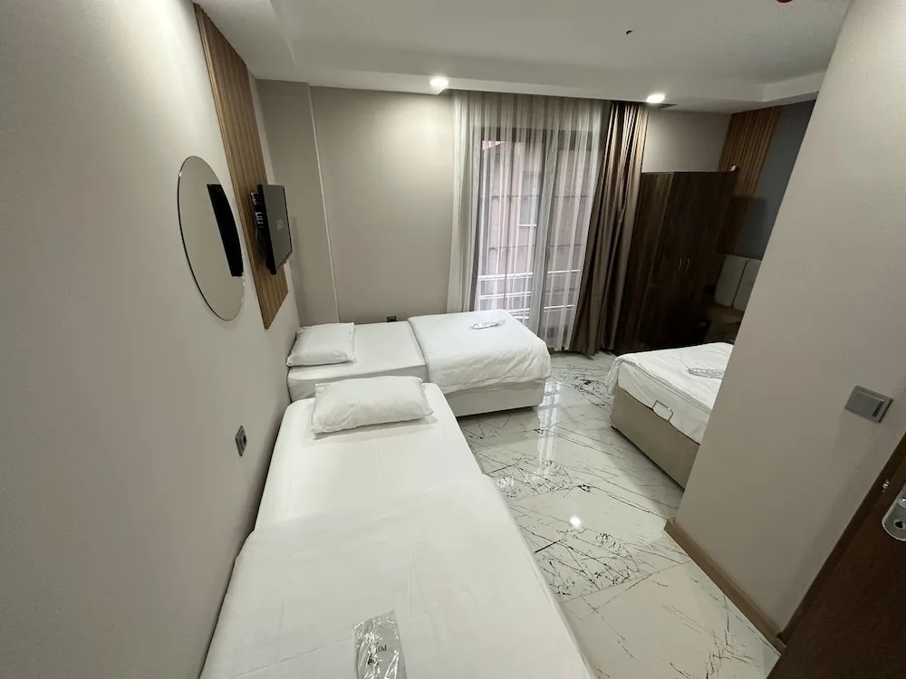 Luxury Üç Kişilik Oda