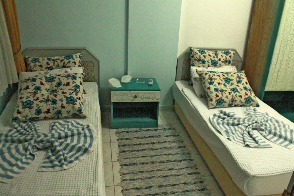 Standard Üç Kişilik Oda