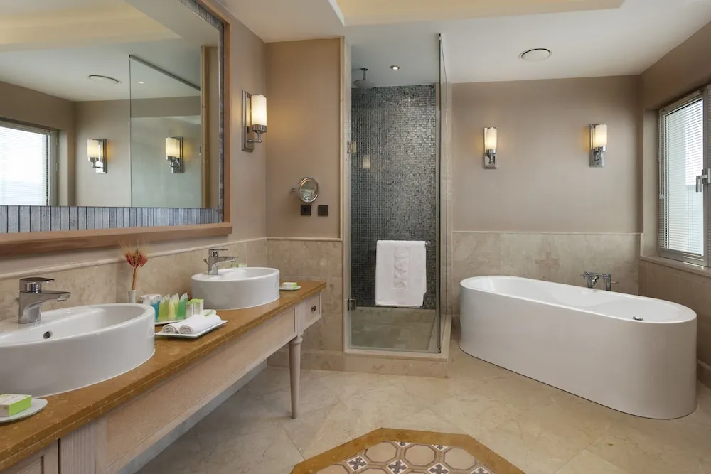 Begonville Suite