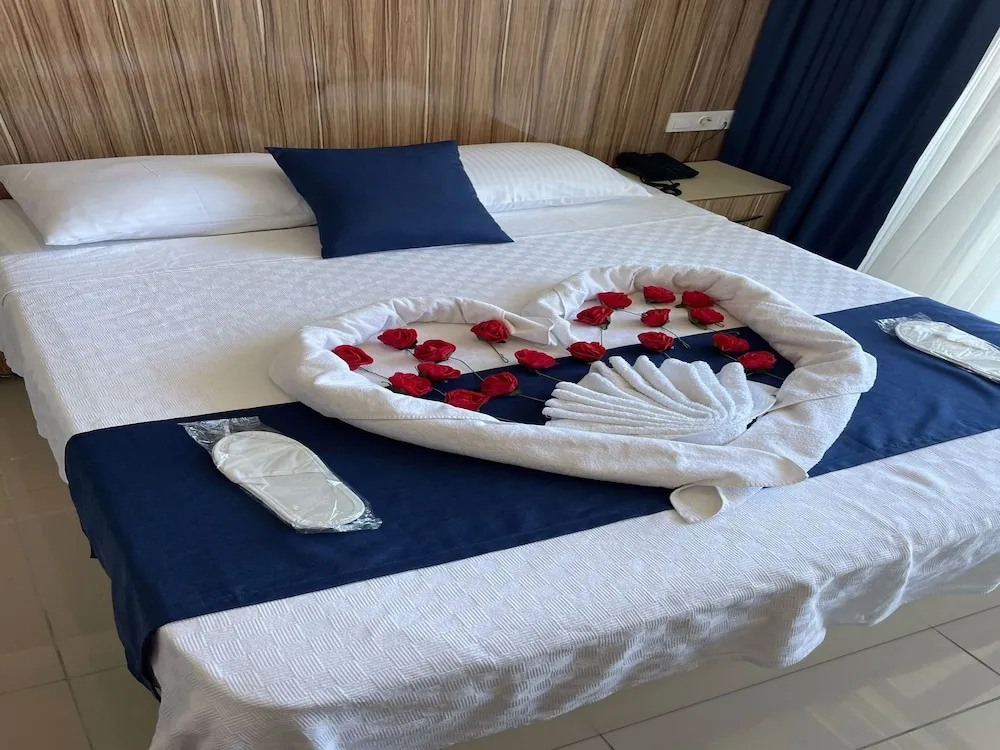 Deluxe Tek Büyük Yataklı Oda, Deniz Manzaralı