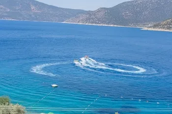 Greenbeach Hotel