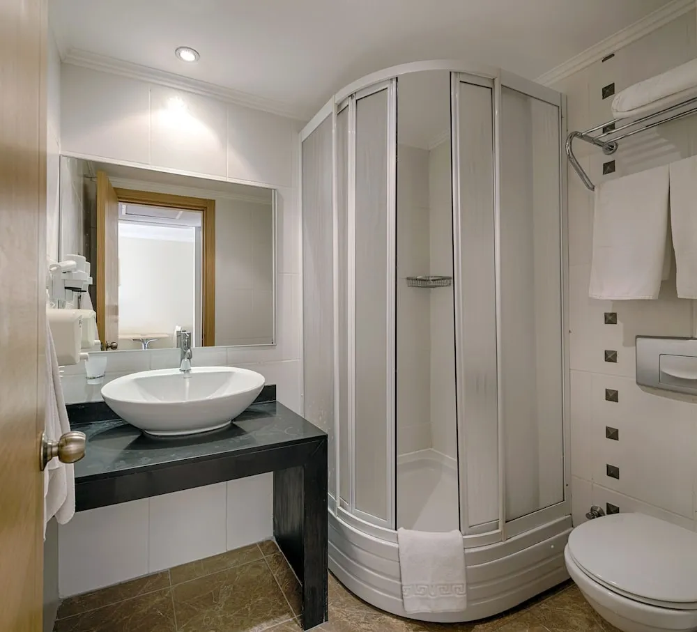 Bungalov, 1 Çift Kişilik Yatak