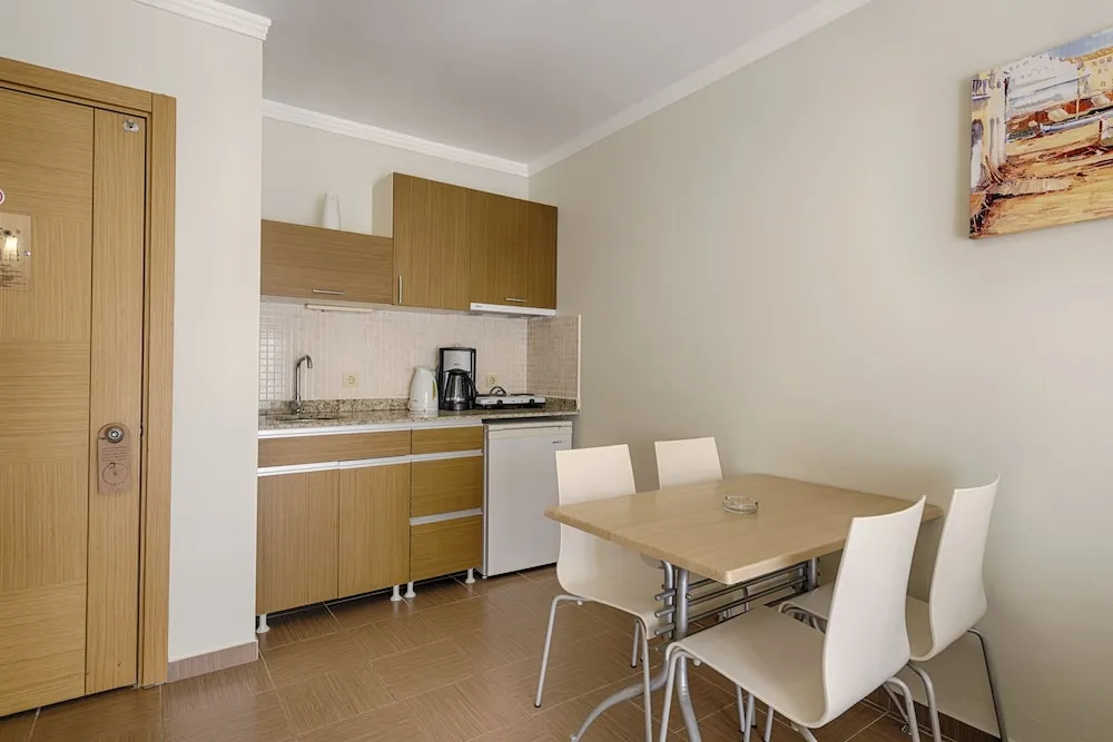 Bungalov, 1 Çift Kişilik Yatak