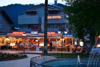 Ida Hotel
