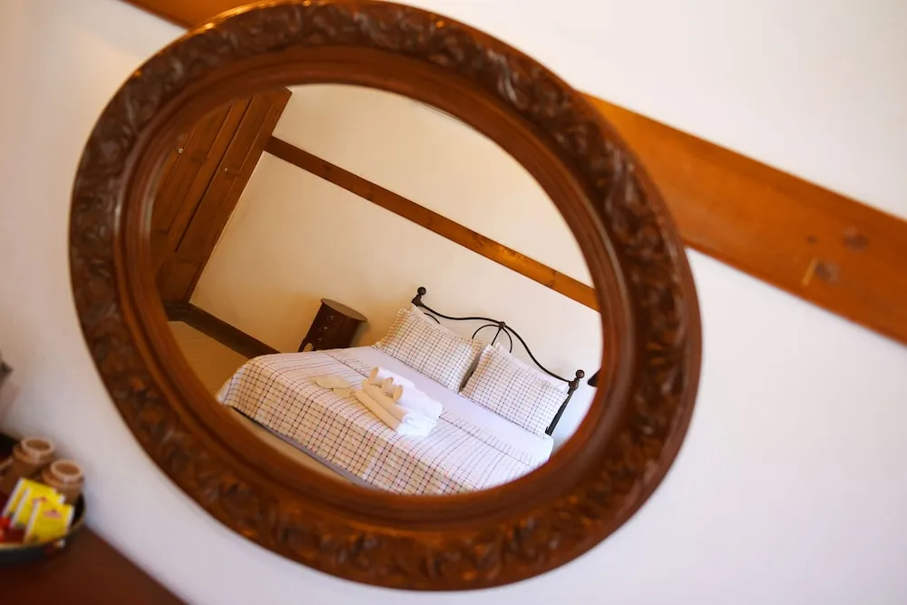 Luxury Tek Büyük Yataklı Oda