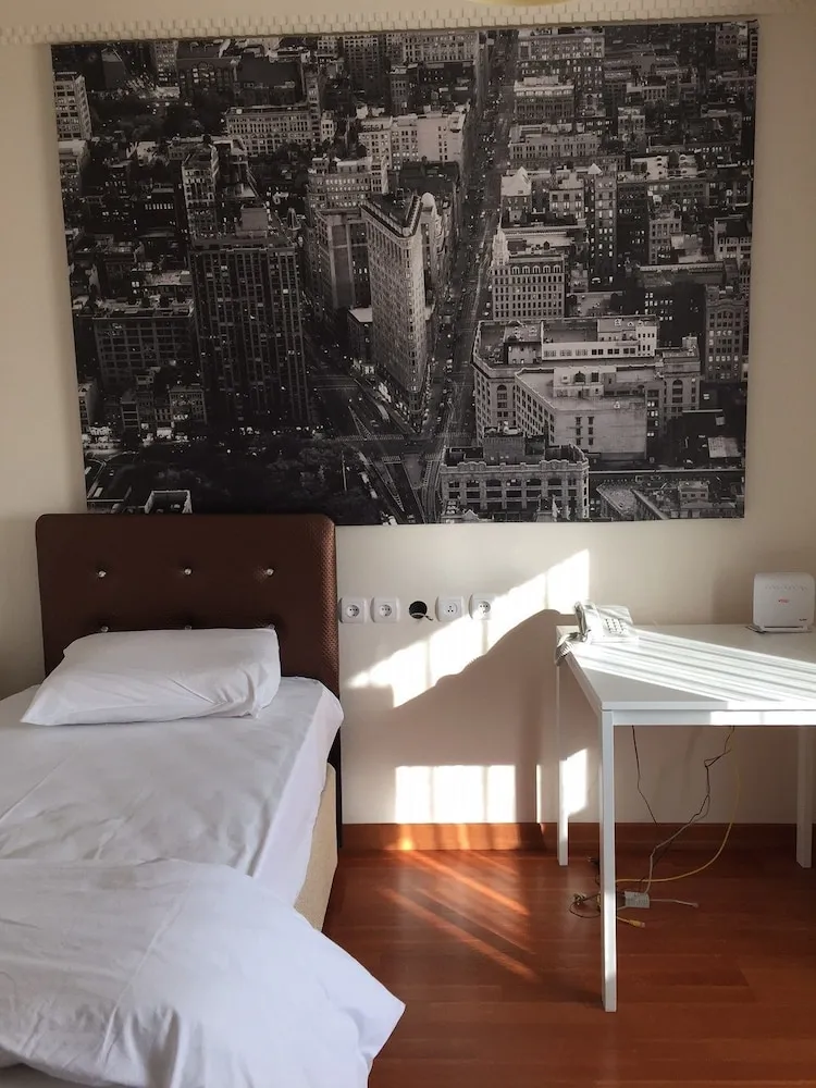 Family Villa, 4 Yatak Odası, Teras, Bahçe Manzaralı