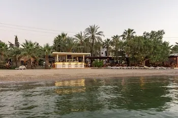 Selvi Beach Hotel